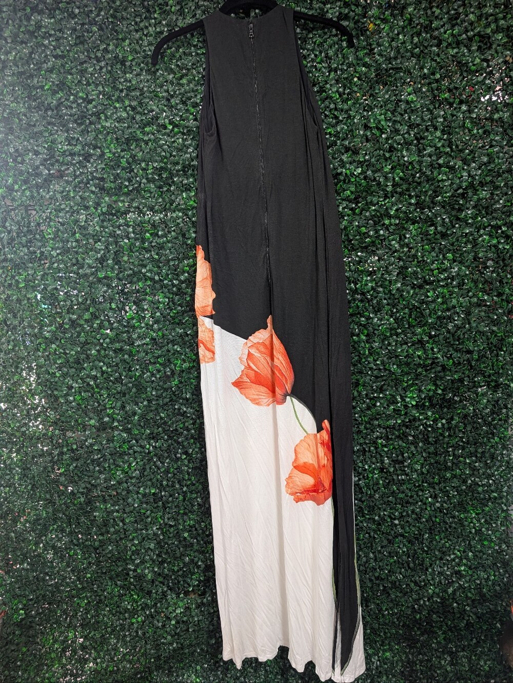 Alice + Olivia Black and Orange Floral Maxi Dress - Picture 2 of 4